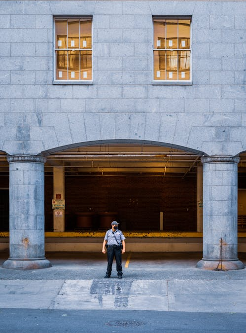 How Apartment Complex Security Services Improve Tenant Retention