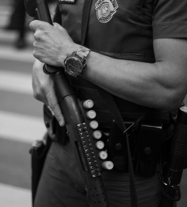 How Apartment Complex Security Services Handle Increased Summer Guest Traffic